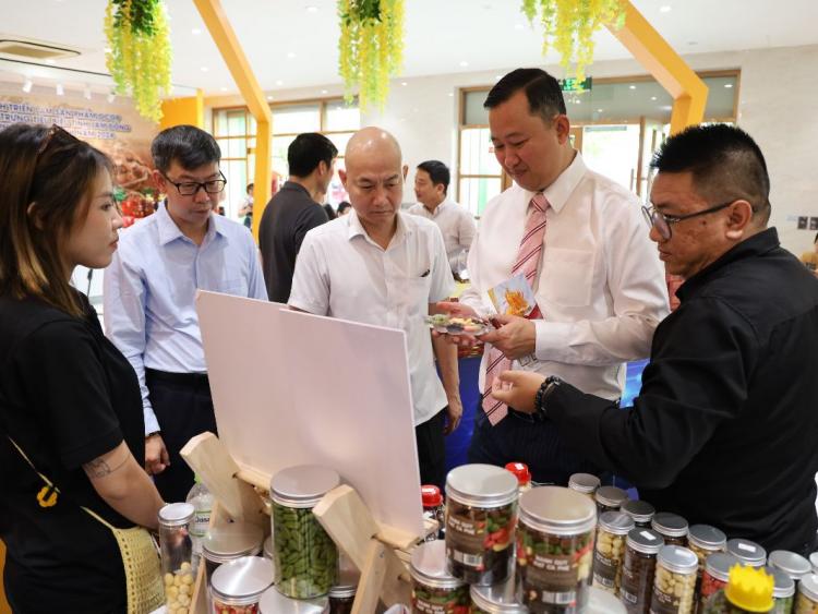 Giám đốc ITPC: “Nông sản Việt muốn bán giá cao, phải bán được giá trị”
