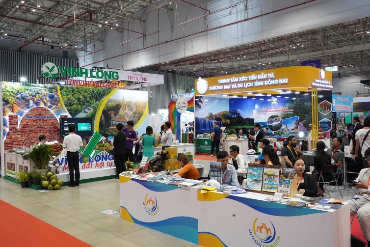 Không khí lễ hội du lịch tại ITE HCMC 2025: Săn tour giá sốc, trải nghiệm mới lạ - 3