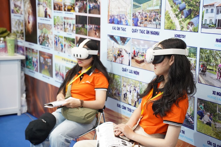Không khí lễ hội du lịch tại ITE HCMC 2025: Săn tour giá sốc, trải nghiệm mới lạ - 7