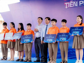  - Trường Phổ thông liên cấp FPT Sóc Trăng trao 159 suất học bổng toàn cấp