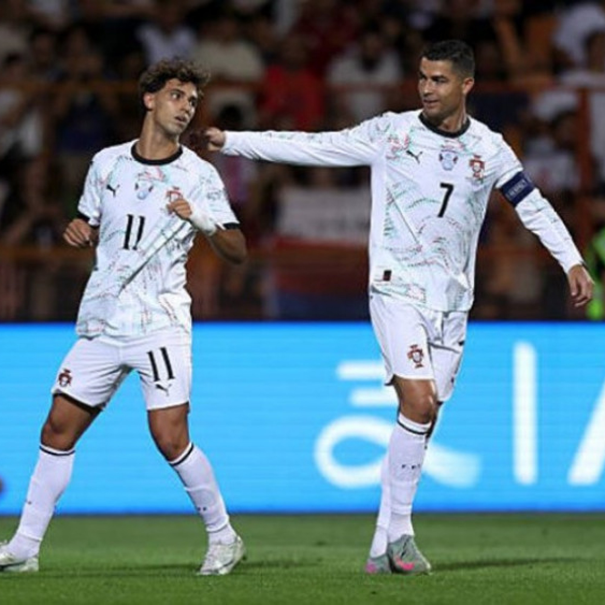  - Trực tiếp bóng đá Armenia - Bồ Đào Nha: 3 pha bỏ lỡ liên tiếp (Vòng loại World Cup) (Hết giờ)