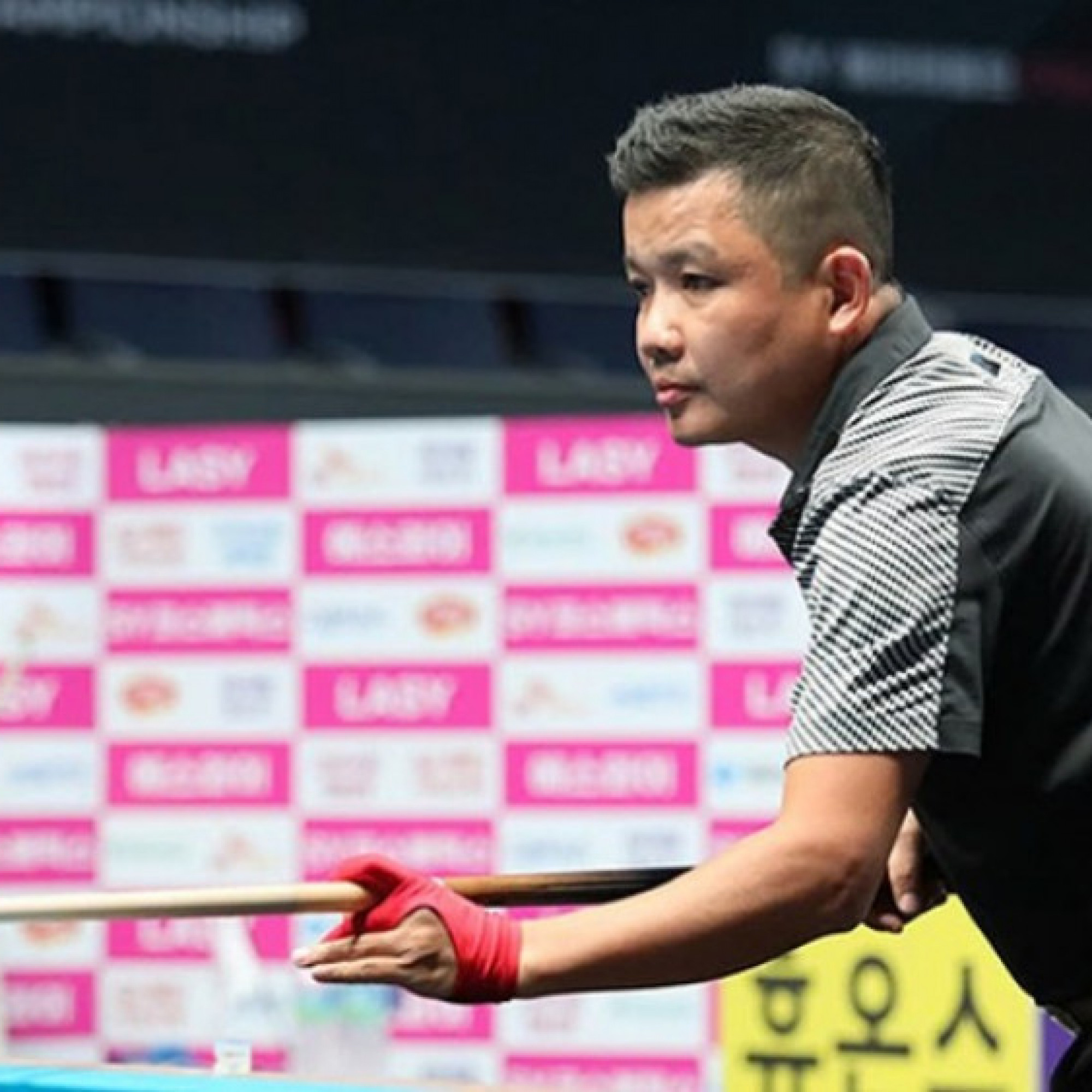  - Anh Chiến lần đầu vào top 4 PBA Tour, thầy giáo dạy bi-a vô địch cực sốc lấy 1,9 tỷ đồng
