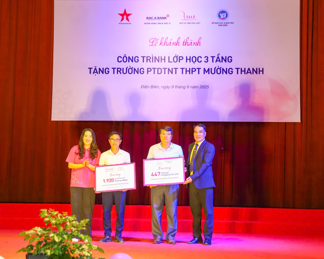 dien bien: khanh thanh cong trinh lop hoc gan 7 ty dong - 7