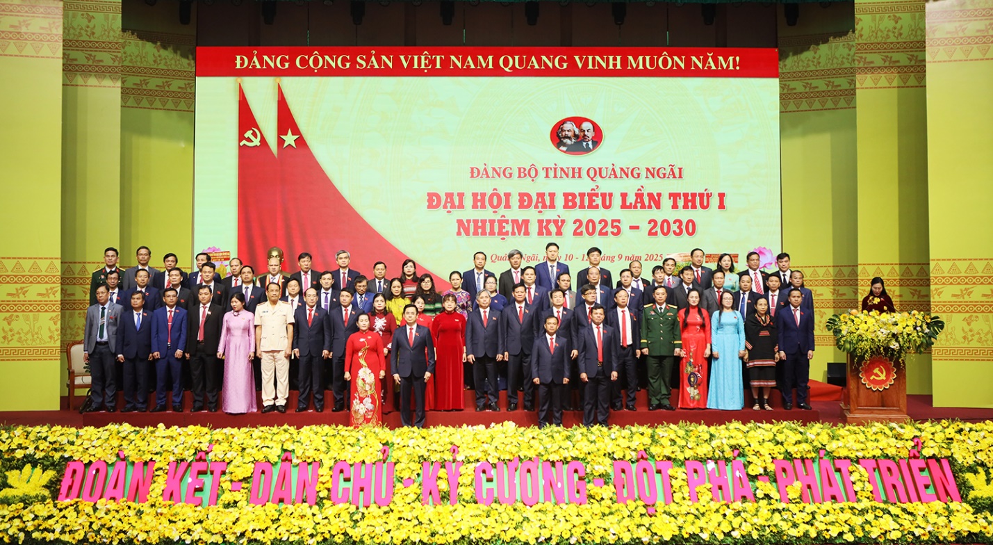 quang ngai to chuc dai hoi dai bieu dang bo cap tinh dau tien tren ca nuoc - 15