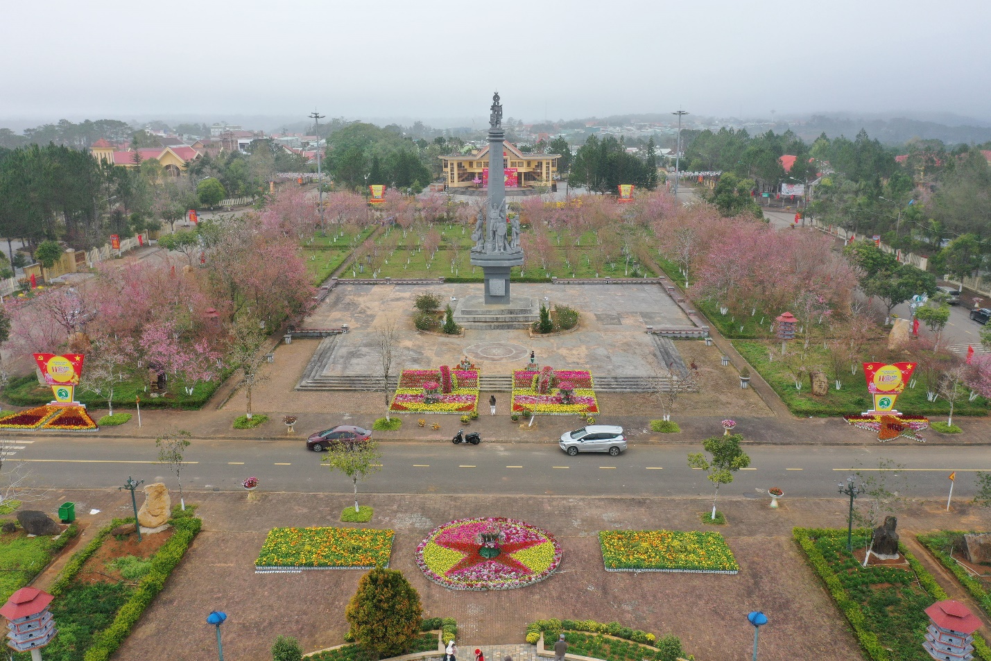 xay dung mang den thanh trung tam nghi duong thien nhien doc dao cua viet nam - 5
