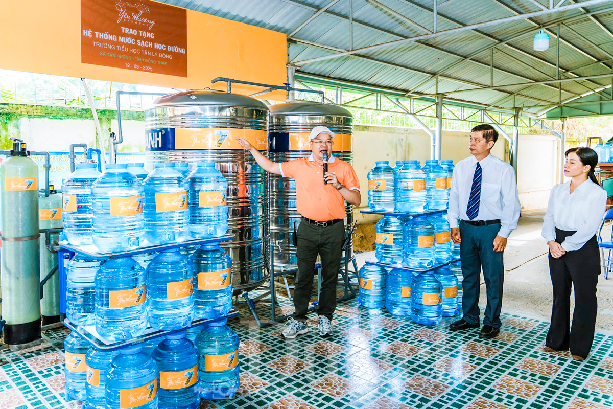 Hành trình lan tỏa yêu thương đến những trái tim nhỏ vùng xa - 7