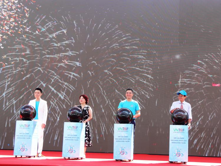 Nhà hàng, khách sạn ở Khánh Hòa thực hiện môi trường không khói thuốc