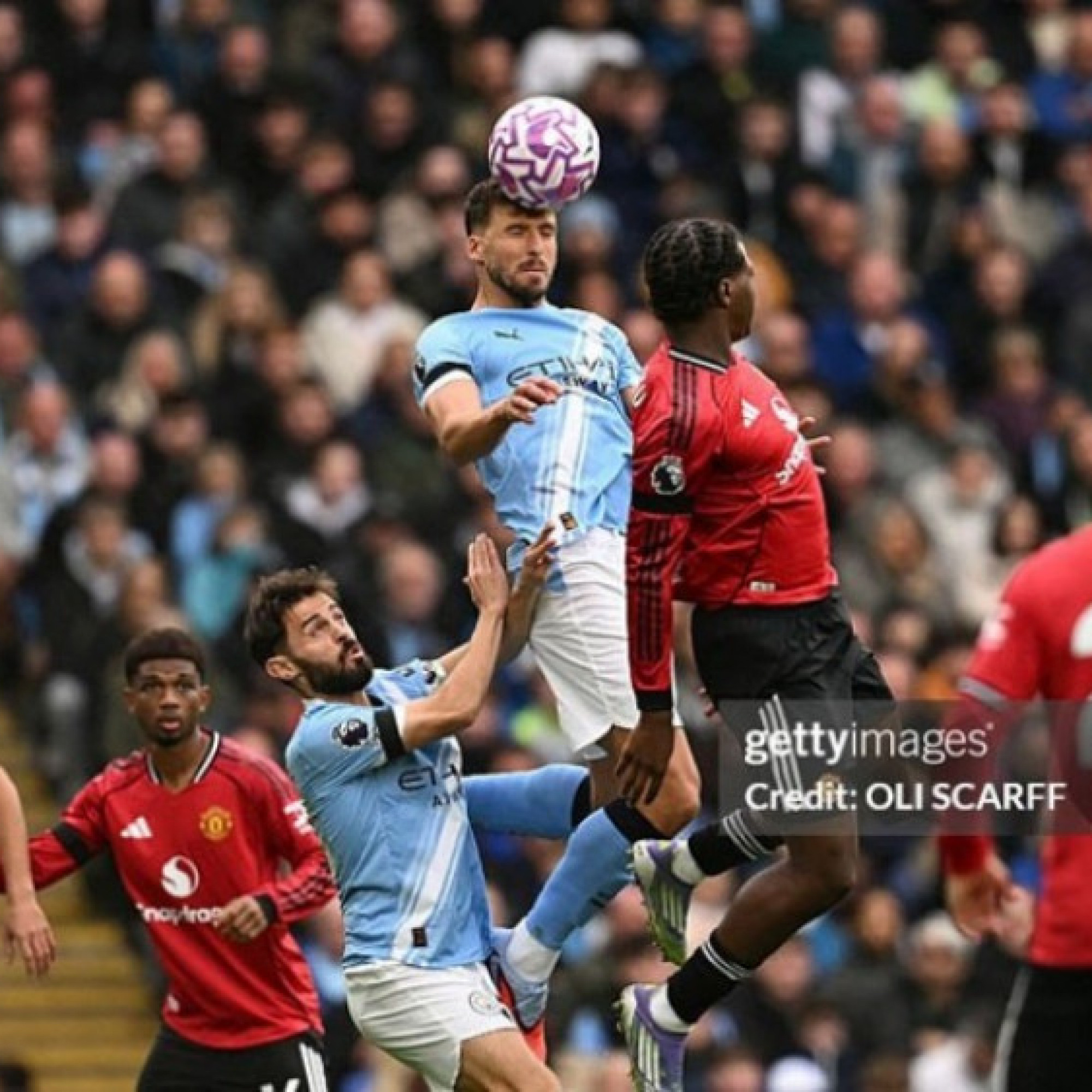  - Trực tiếp bóng đá Man City - MU: Foden mở tỷ số (Ngoại hạng Anh)