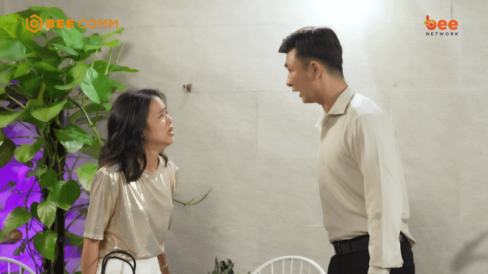 Lằn Ranh Cảm Xúc: Bị giám đốc chia tay sau thời gian ngoại tình,cô gái trả thù bằng việc hạ độc vợ con tình nhân - 1