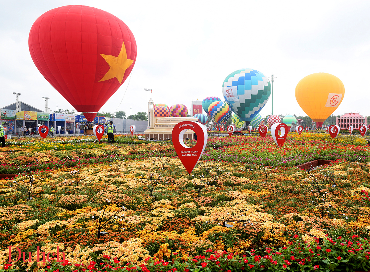 Triển lãm '80 năm hành trình Độc lập - Tự do - Hạnh phúc' thành công vượt kỳ vọng - 4