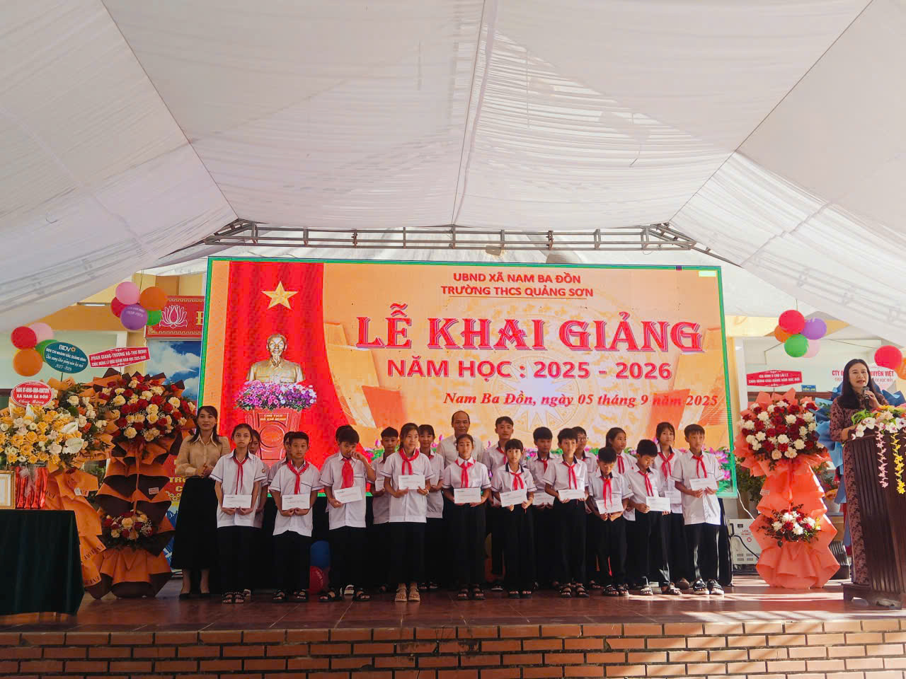Dự án "Hành Trình Việt Nam" tôn vinh văn hóa và đóng góp cho cộng đồng - 2