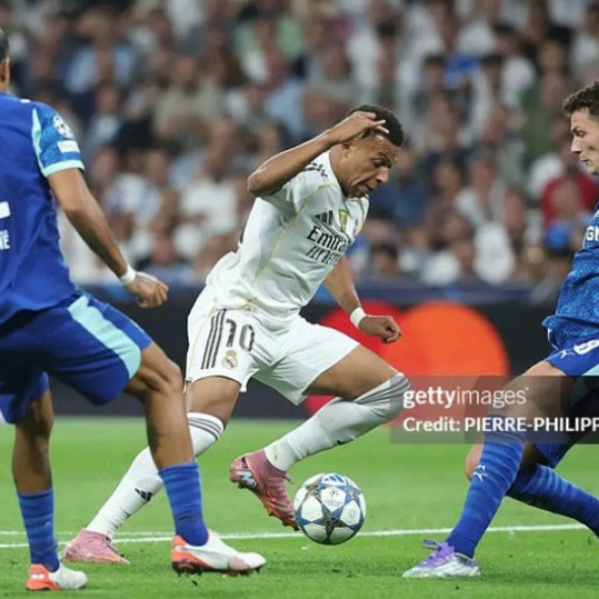  - Trực tiếp bóng đá Real Madrid - Marseille: Mbappe gỡ hòa ở chấm phạt đền (Cúp C1)