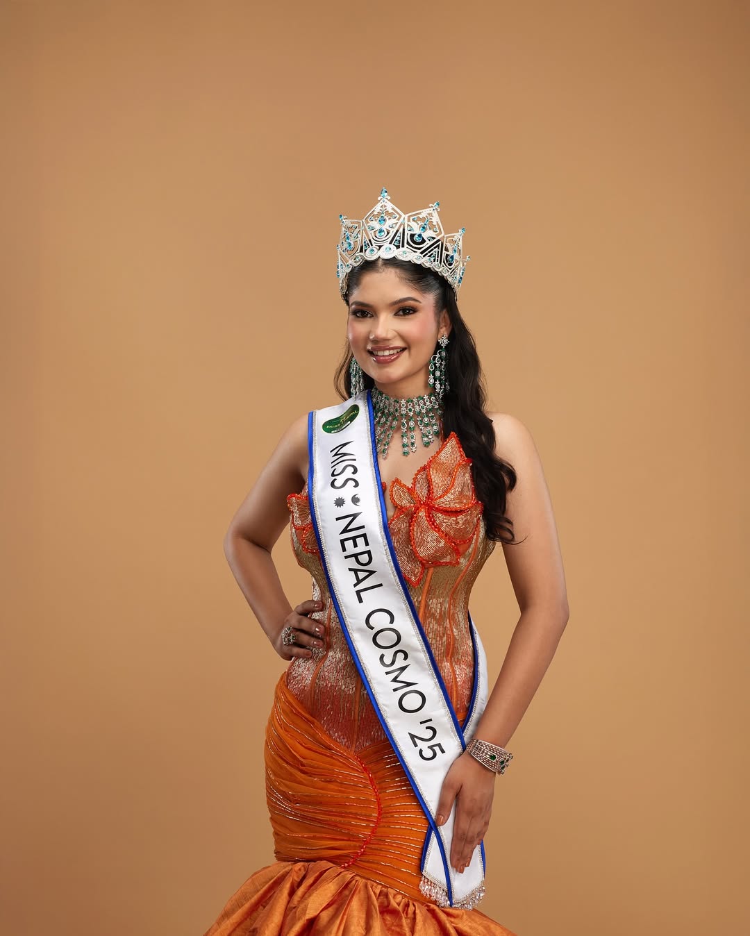 Hoa hậu Chuyển giới Quốc tế 2023 dự thi Miss Cosmo 2025 - 4