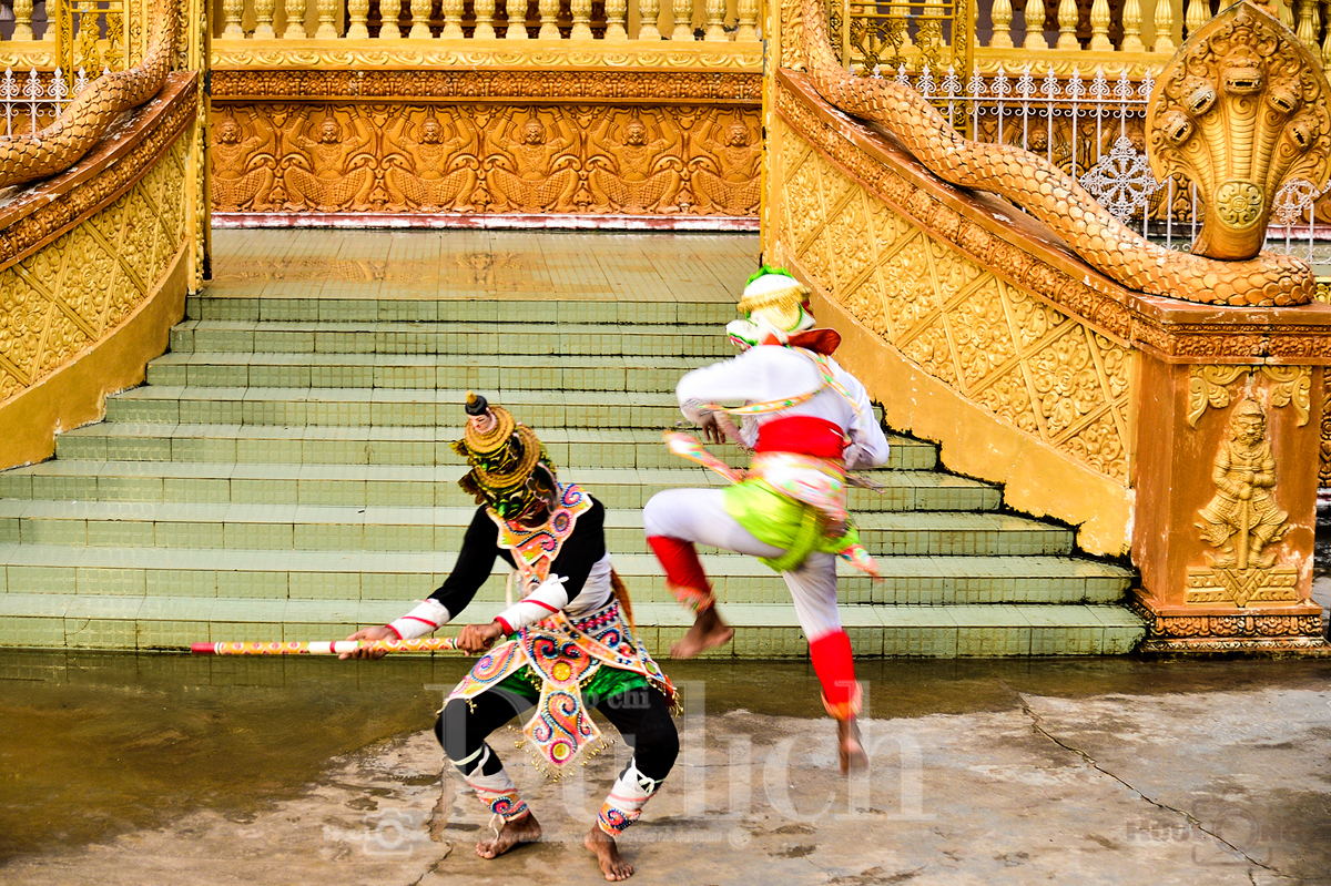 Rộn ràng lễ hội đua bò tưng bừng đón tết Sen Dolta vào mùa - 15