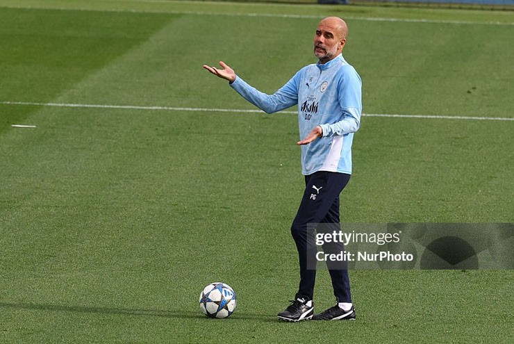 Amorim cần học theo Pep, nghe lời Mourinho để tỉnh thức hoặc "tự đào hố chôn mình" - 2