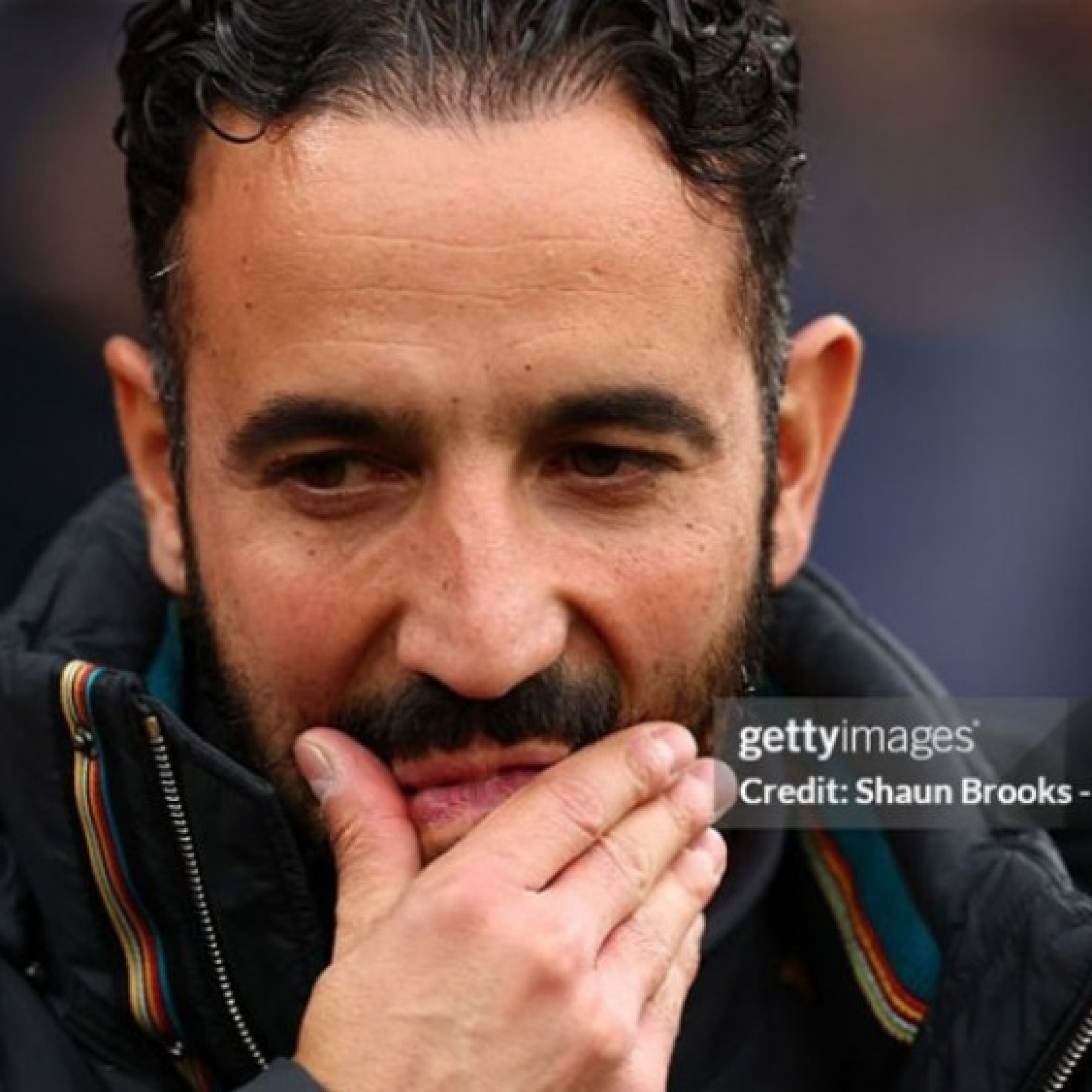  - Amorim cần học theo Pep, nghe lời Mourinho để tỉnh thức hoặc "tự đào hố chôn mình"