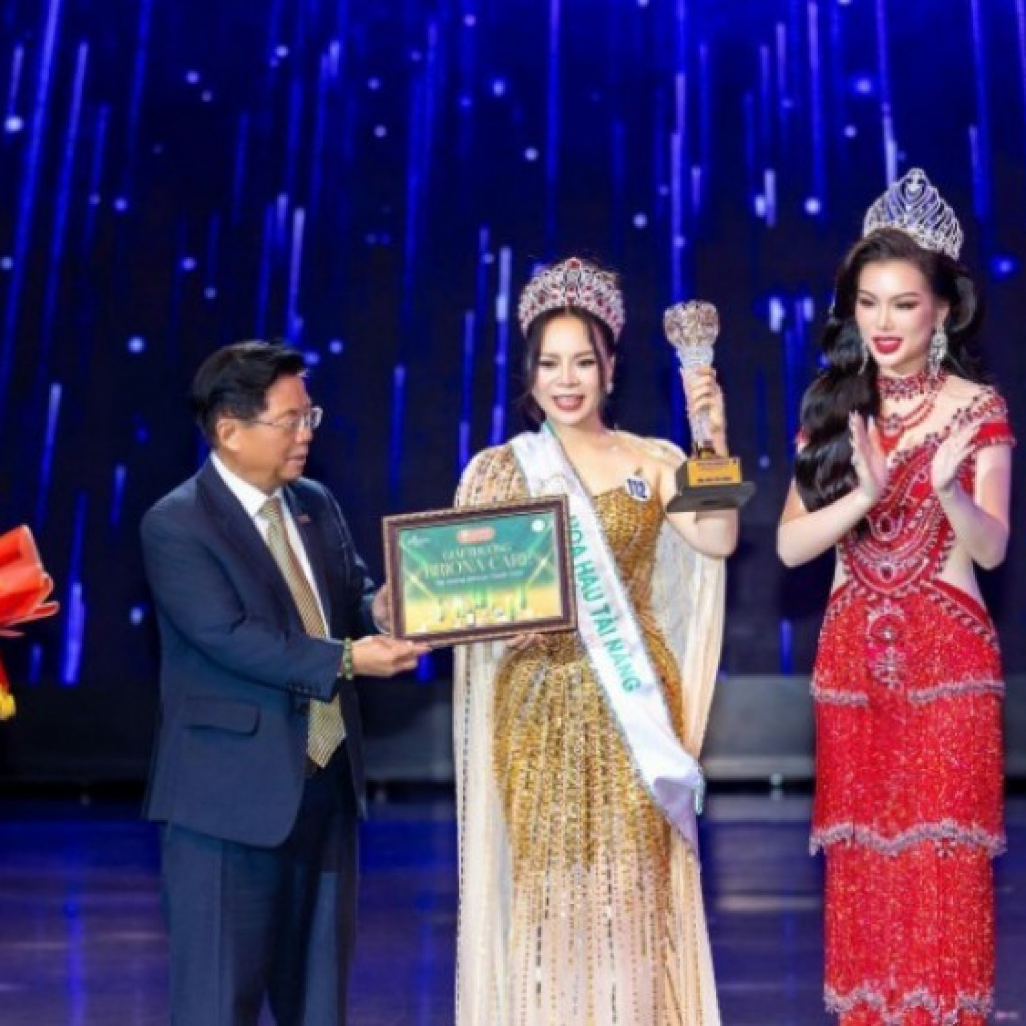  - Nữ doanh nhân Lê Thị Hương Huệ đăng quang “Hoa hậu Tài năng” Miss Business Charm International 2025