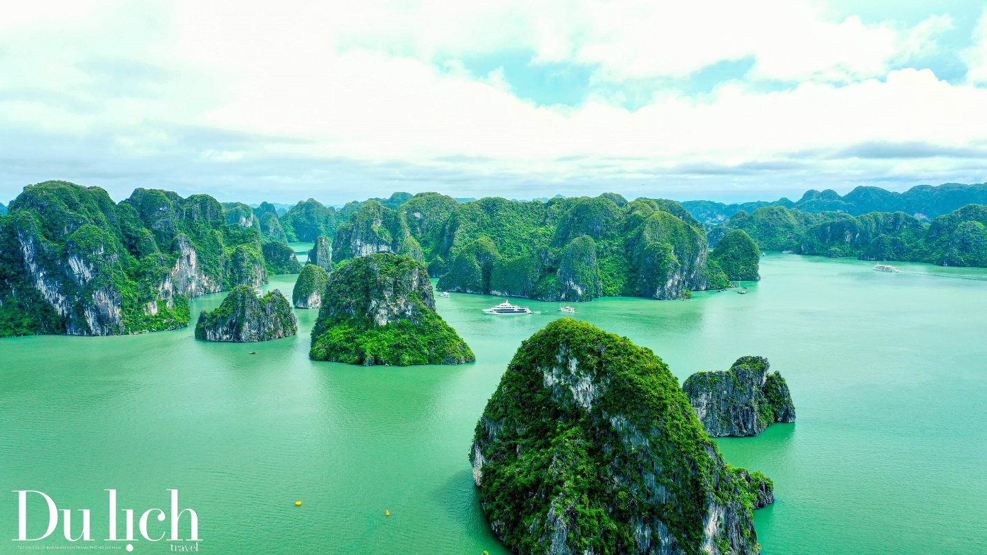vinh ha long:  ve dep ky vi lam say long du khach muon phuong - 3