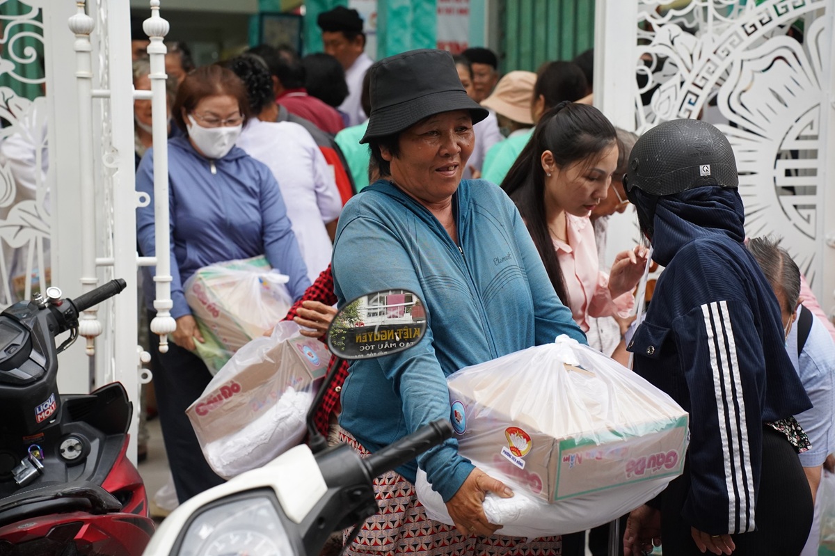 TP.HCM bước vào đợt 2 chuỗi hoạt động “Ngày hội non sông - Dân tộc kết đoàn” - 6