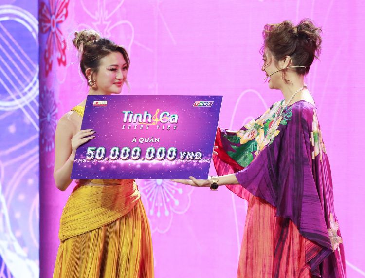 Nicole Nguyễn hóa tiên tử, làm mới hit “Địa đàng”, xuất sắc ẵm giải Á quân “Tình ca xuyên Việt”