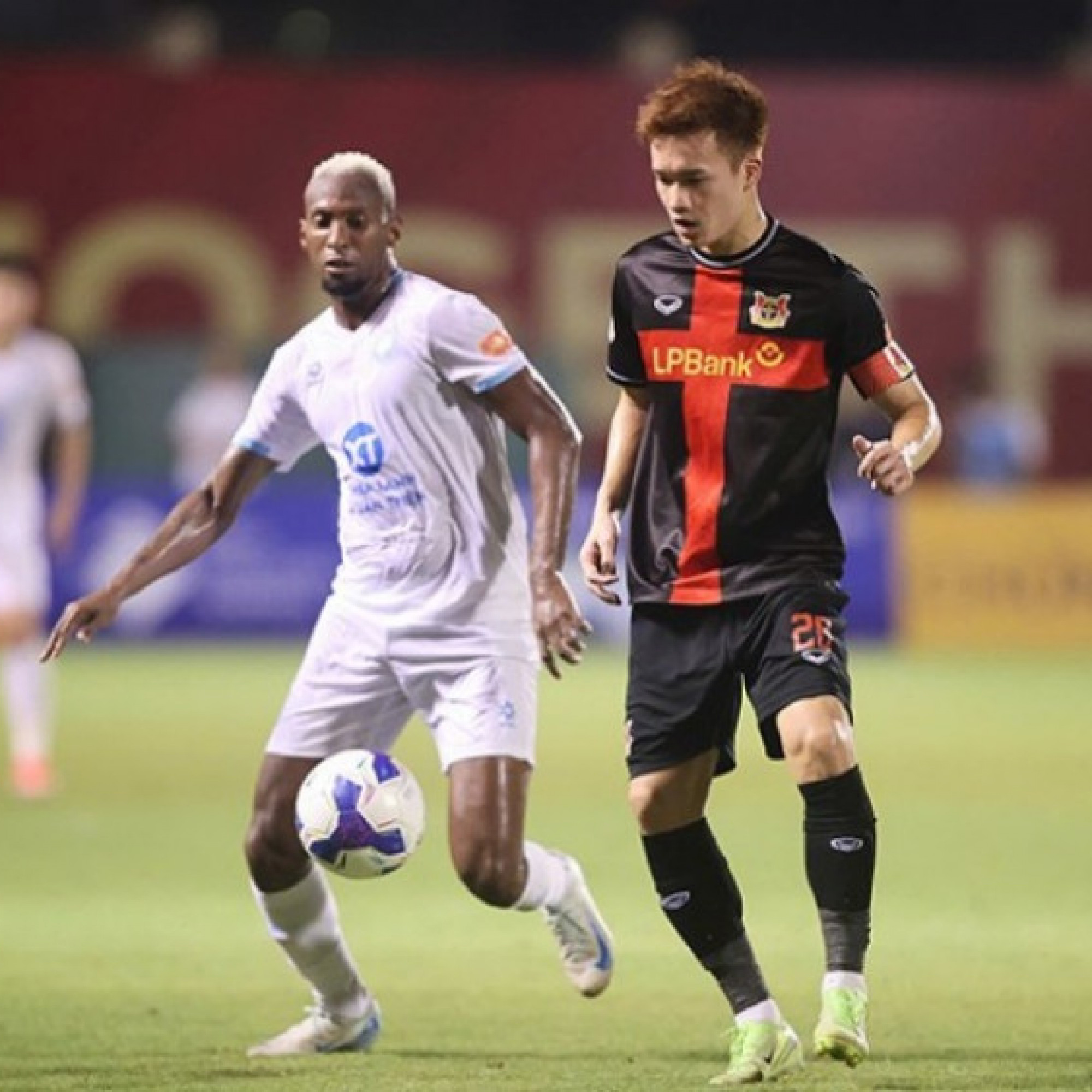  - Video bóng đá Ninh Bình - Nam Định: Hoàng Đức mở điểm, độc chiếm ngôi đầu (V-League)