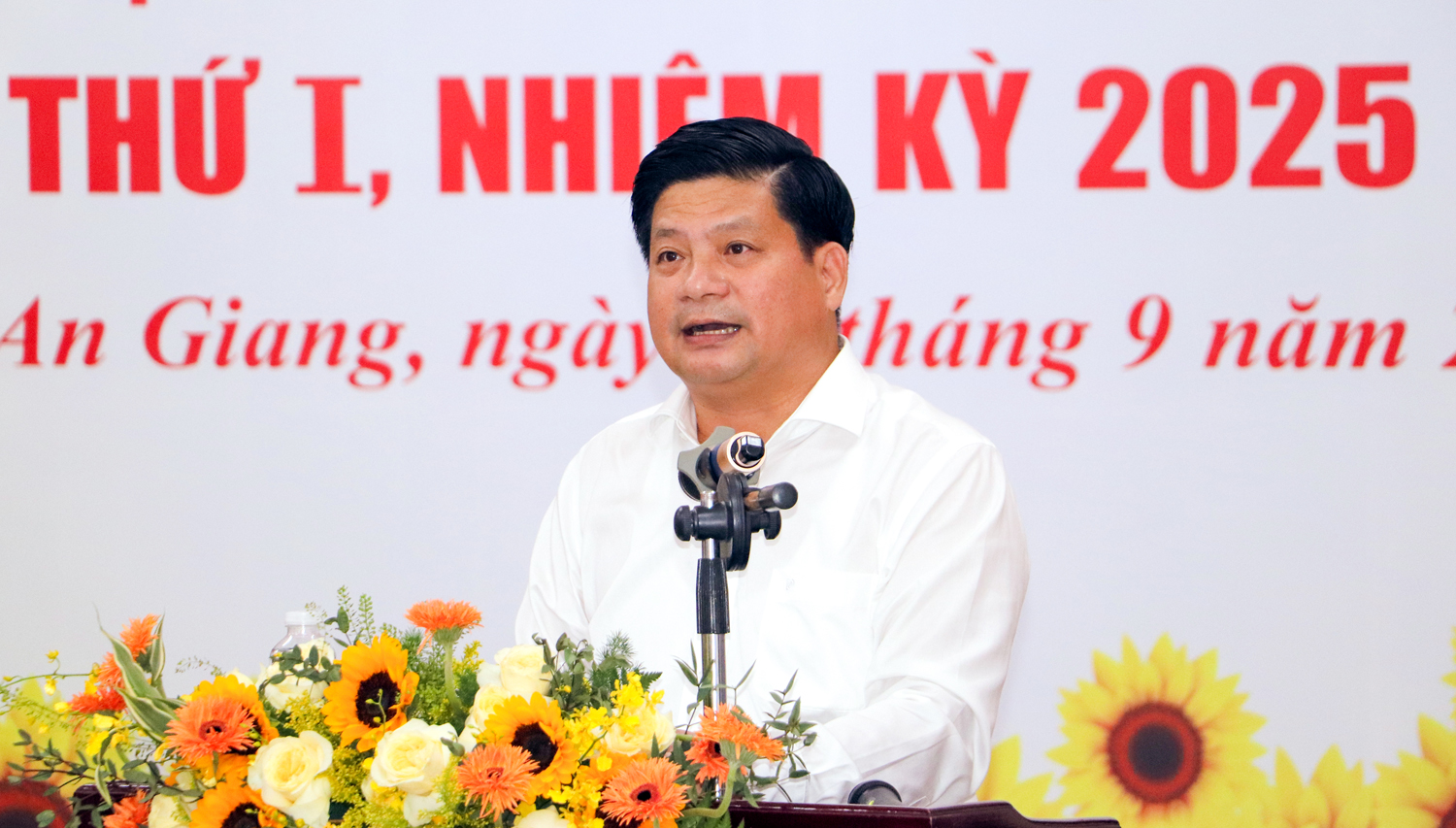 'Một An Giang - Một tầm nhìn - Một ý chí - Một niềm tin thắng lợi' - 1