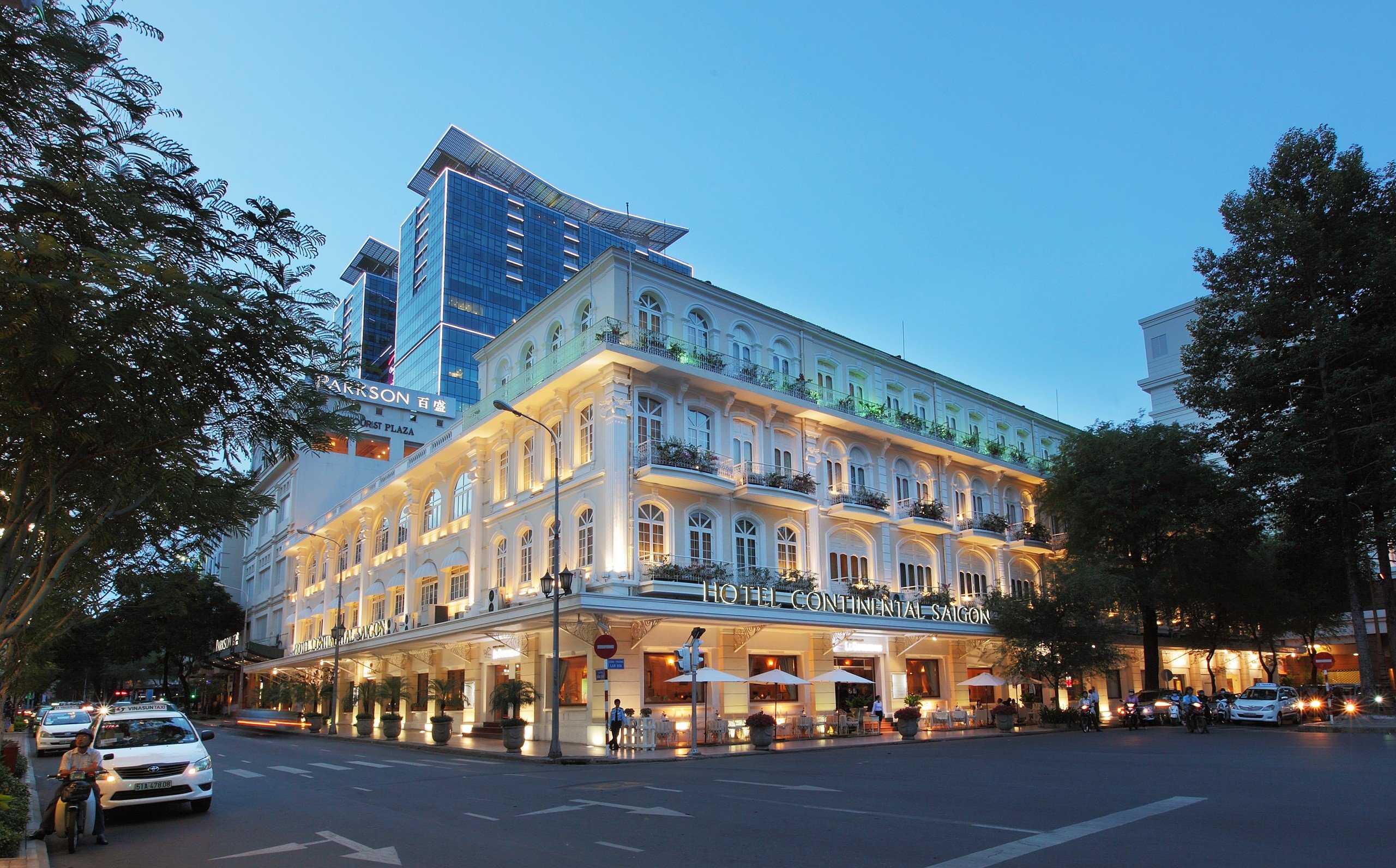 hotel continental saigon - 145 nam dau an vuot thoi gian - 2