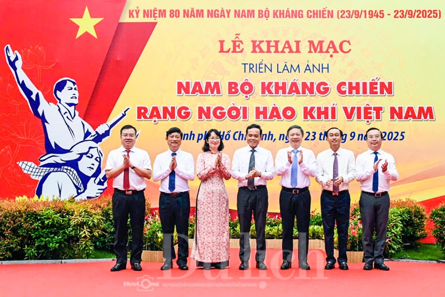 Triển lãm ảnh những trang sử vàng son ‘Thành đồng Tổ quốc’ nhân kỷ niệm 80 năm Ngày Nam Bộ kháng chiến - 1