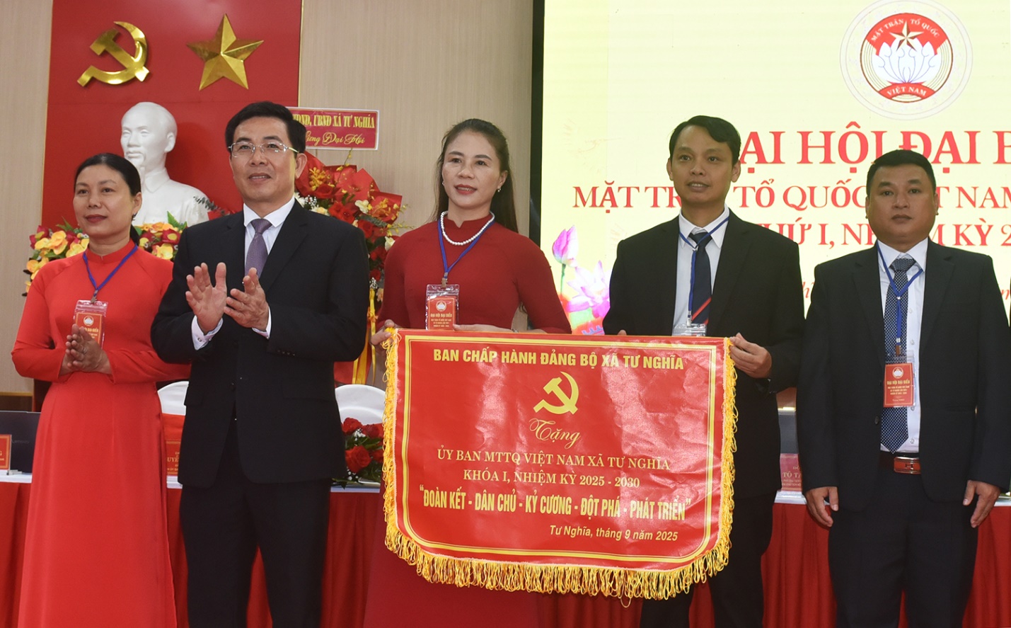 Tư Nghĩa phát huy sức mạnh đại đoàn kết, phát triển quê hương hạnh phúc - 10