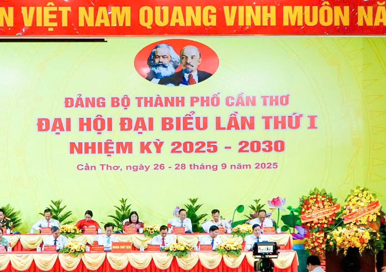 100% đại biểu dự phiên trù bị Đại hội Đảng bộ TP Cần Thơ - 2