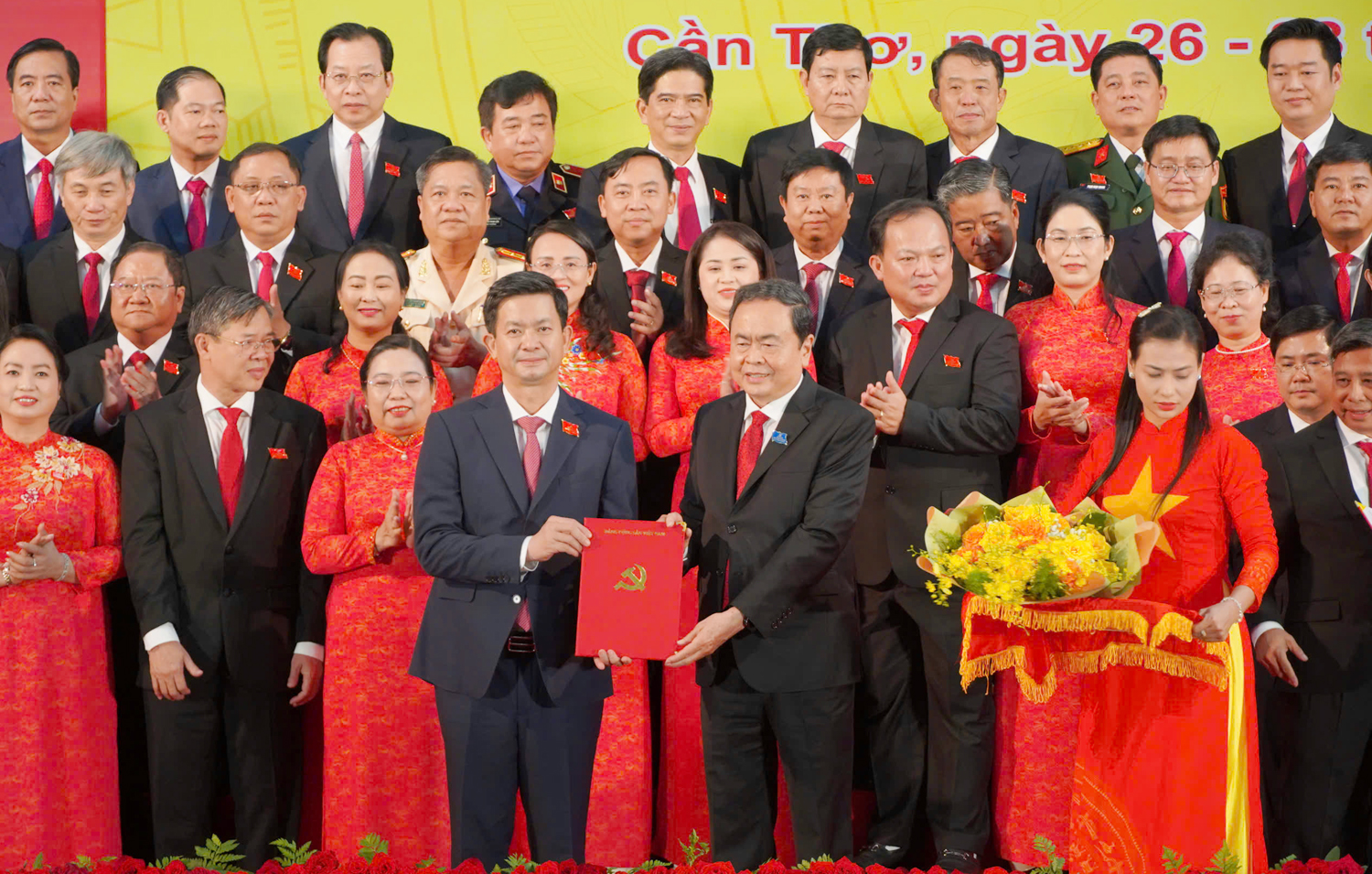 Ông Lê Quang Tùng được chỉ định giữ chức Bí thư Thành ủy Cần Thơ - 4