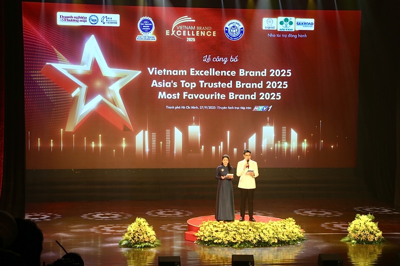 STARGO được vinh danh “Thương hiệu ngành hành lý Việt Nam tin dùng 2025” tại Vietnam Excellence Brand - 3