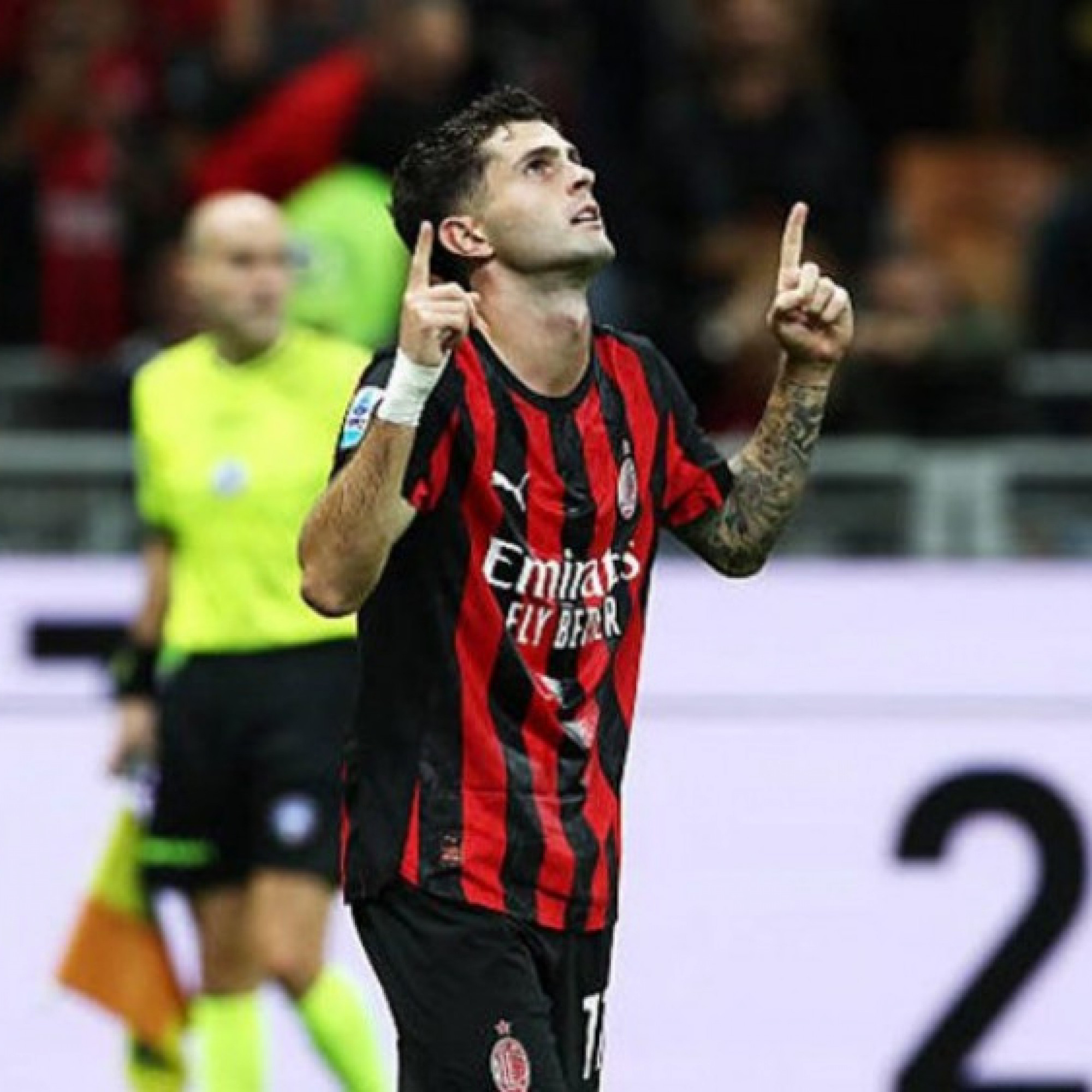  - Video bóng đá AC Milan - Napoli: "Nhà vua" tan nát vì ngôi sao người Mỹ (Serie A)