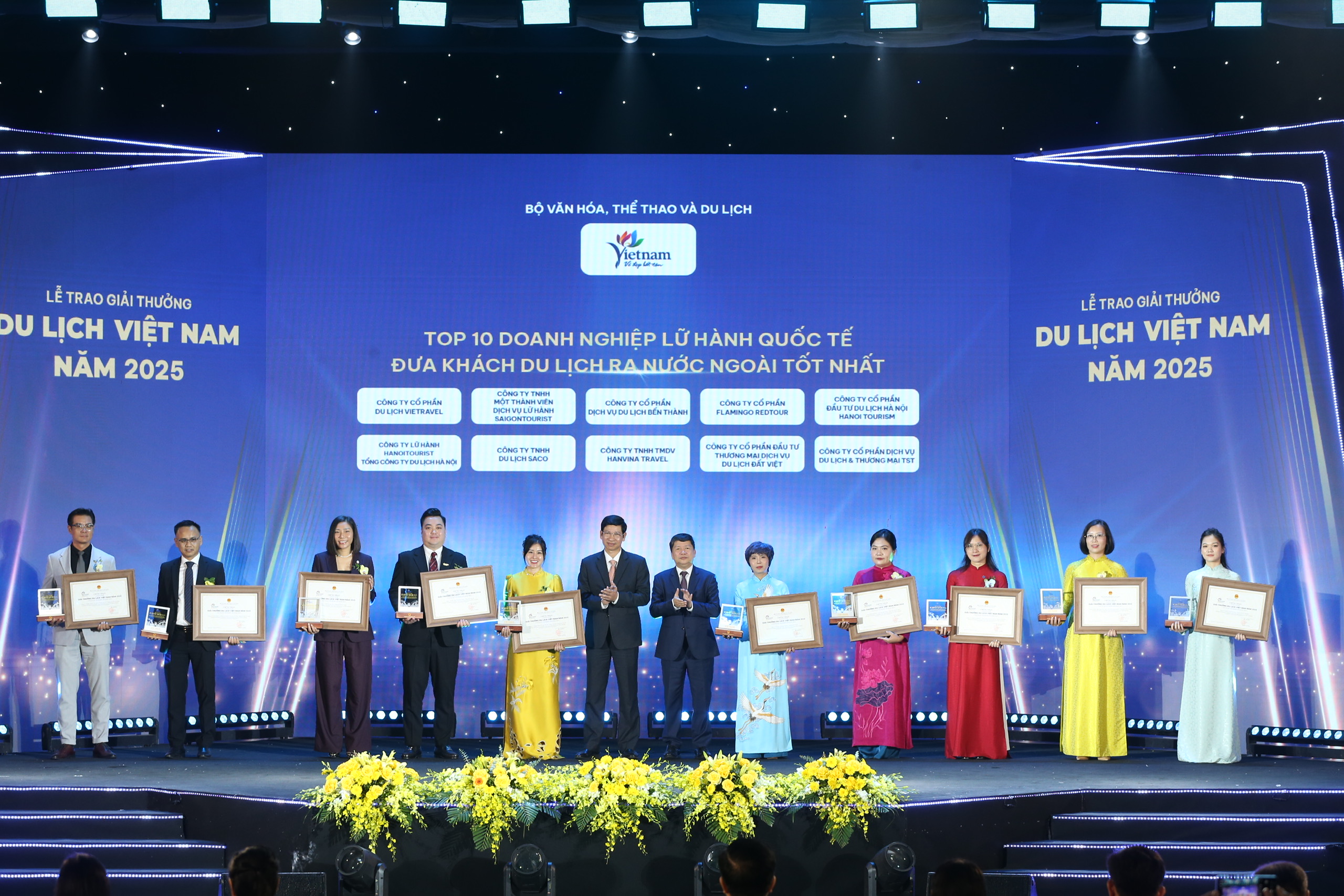 Theo đuổi 'bền vững' giúp BenThanh Tourist lần thứ 20 nhận 'Oscar du lịch' - 2