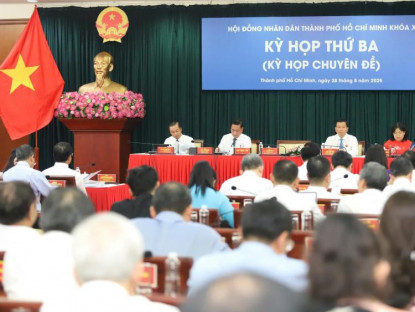 Chuyển động - Khai mạc kỳ họp HĐND TP.HCM: Dự kiến thông qua 41 nghị quyết quan trọng