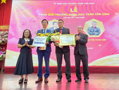 Giải thưởng Trần Văn Giàu lần đầu tiên vinh danh tác phẩm thuộc về lịch sử tư tưởng