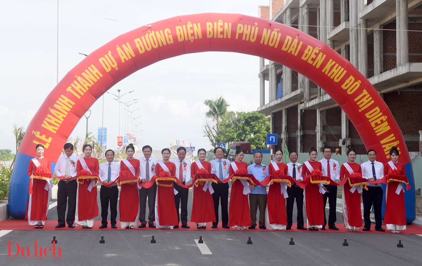 gia lai khanh thanh hai tuyen duong hon 855 ty ket noi nhieu khu du lich trong diem - 1