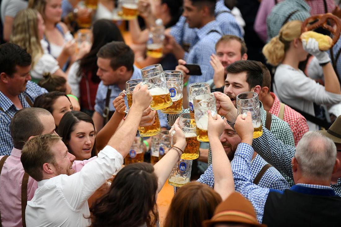 Ấn tượng với lễ hội bia Oktoberfest được ngóng chờ nhất tháng 10 - 2