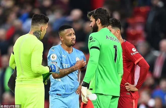 Tin mới nhất bóng đá tối 7/10: Man City và Liverpool nhận tin dữ từ tuyển Brazil - 1