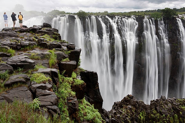 Choáng ngợp trước những thác nước hùng vĩ nhất châu Phi - 1
