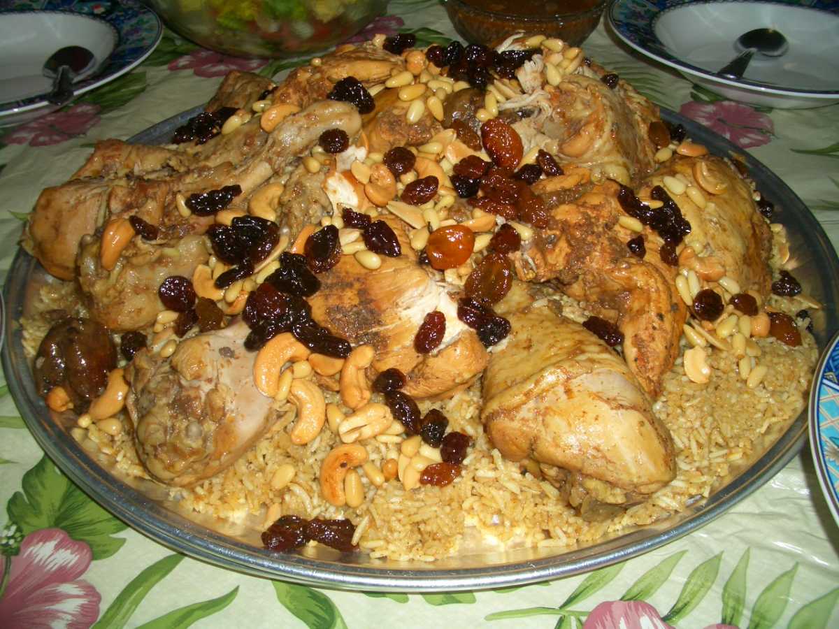 Top các món ăn đặc sản nức tiếng nhất định phải thử khi tới Oman - 2