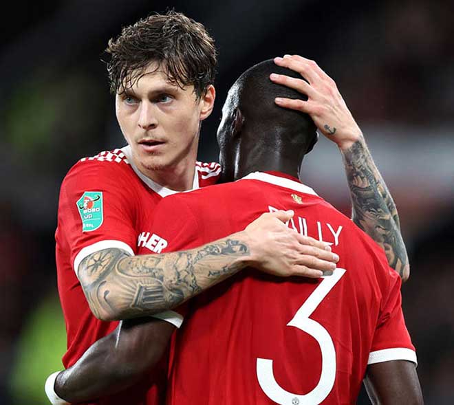 MU kinh hãi vì “cặp đôi hoàn cảnh” Lindelof - Bailly trước loạt trận gian khổ - 2