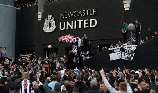 Newcastle vỡ mộng: Ông chủ Ả Rập rót 100 triệu bảng/4 năm, đừng mơ &#34;bom tấn&#34; - 2