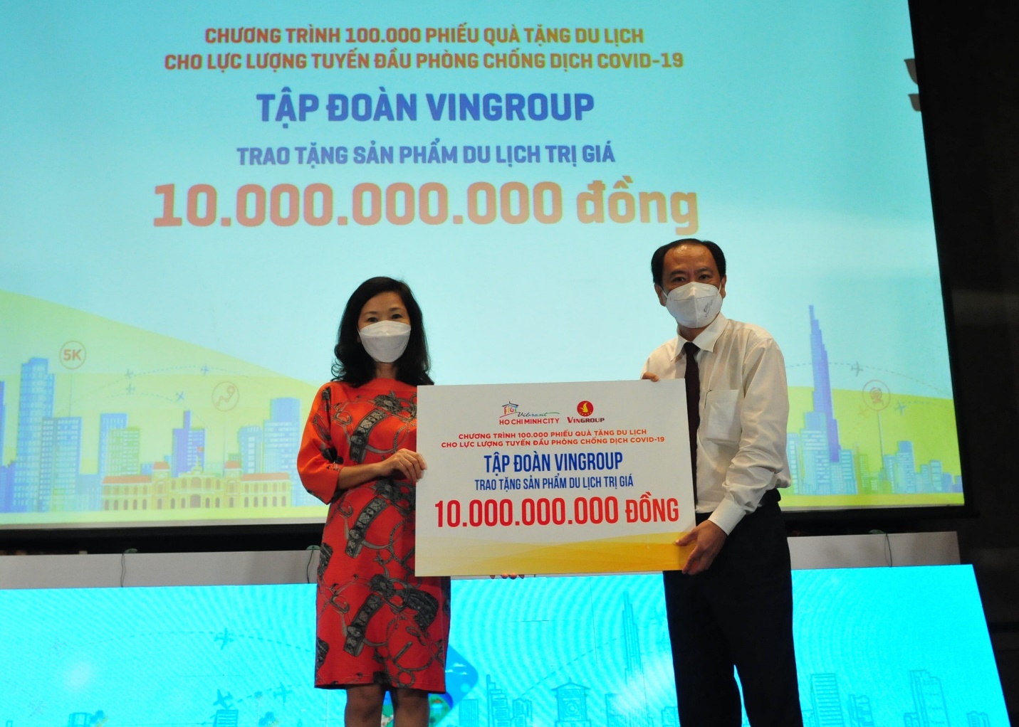 Kích hoạt du lịch, TP.HCM tặng 100.000 voucher cho tuyến đầu chống dịch - 3