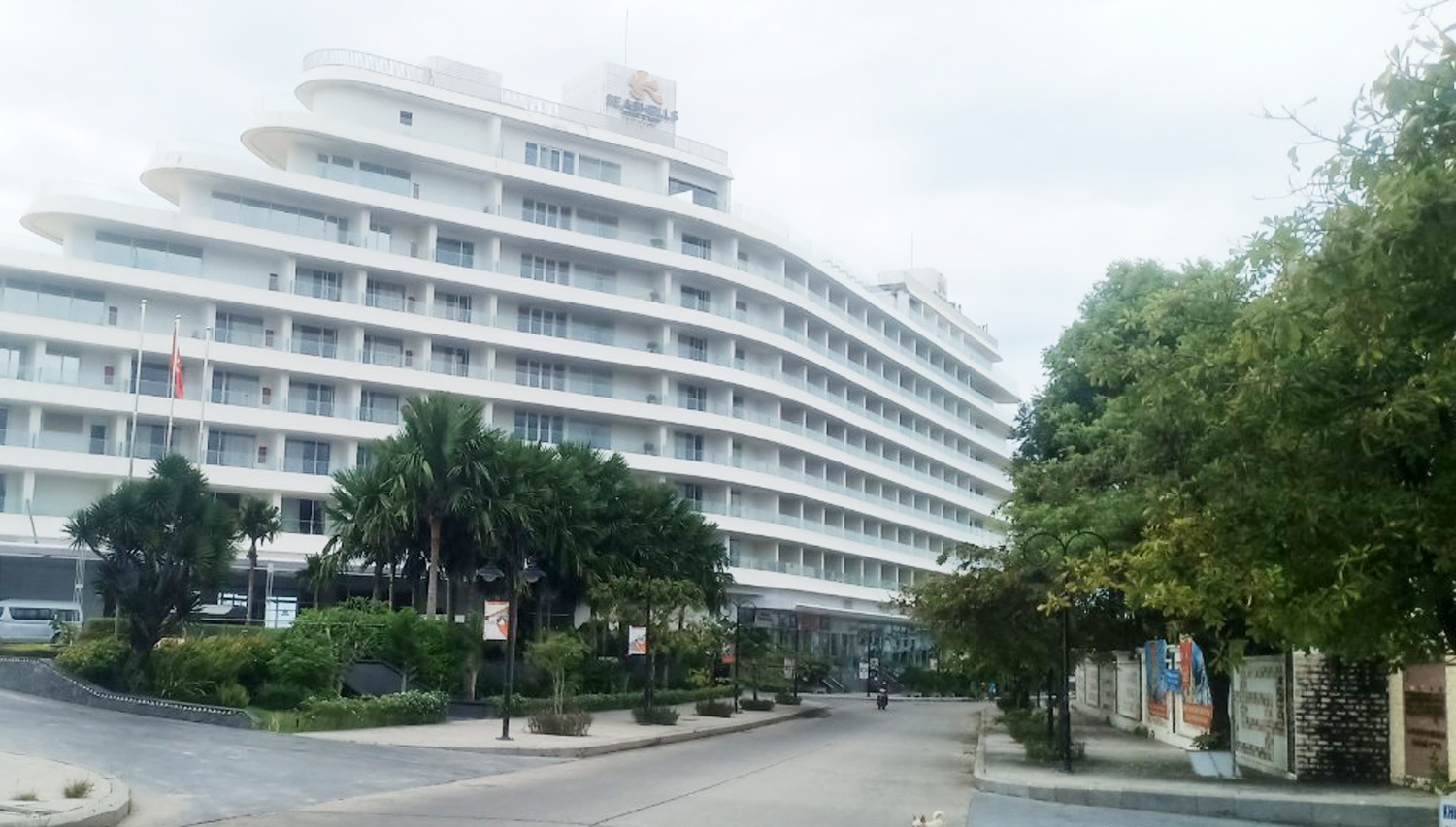 Khách sạn, resort Phú Quốc kiệt quệ - 3