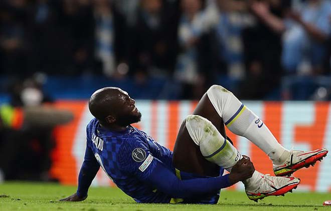 Lukaku chấn thương nguy cơ vắng 6 trận của Chelsea, có kịp bình phục đấu MU? - 1