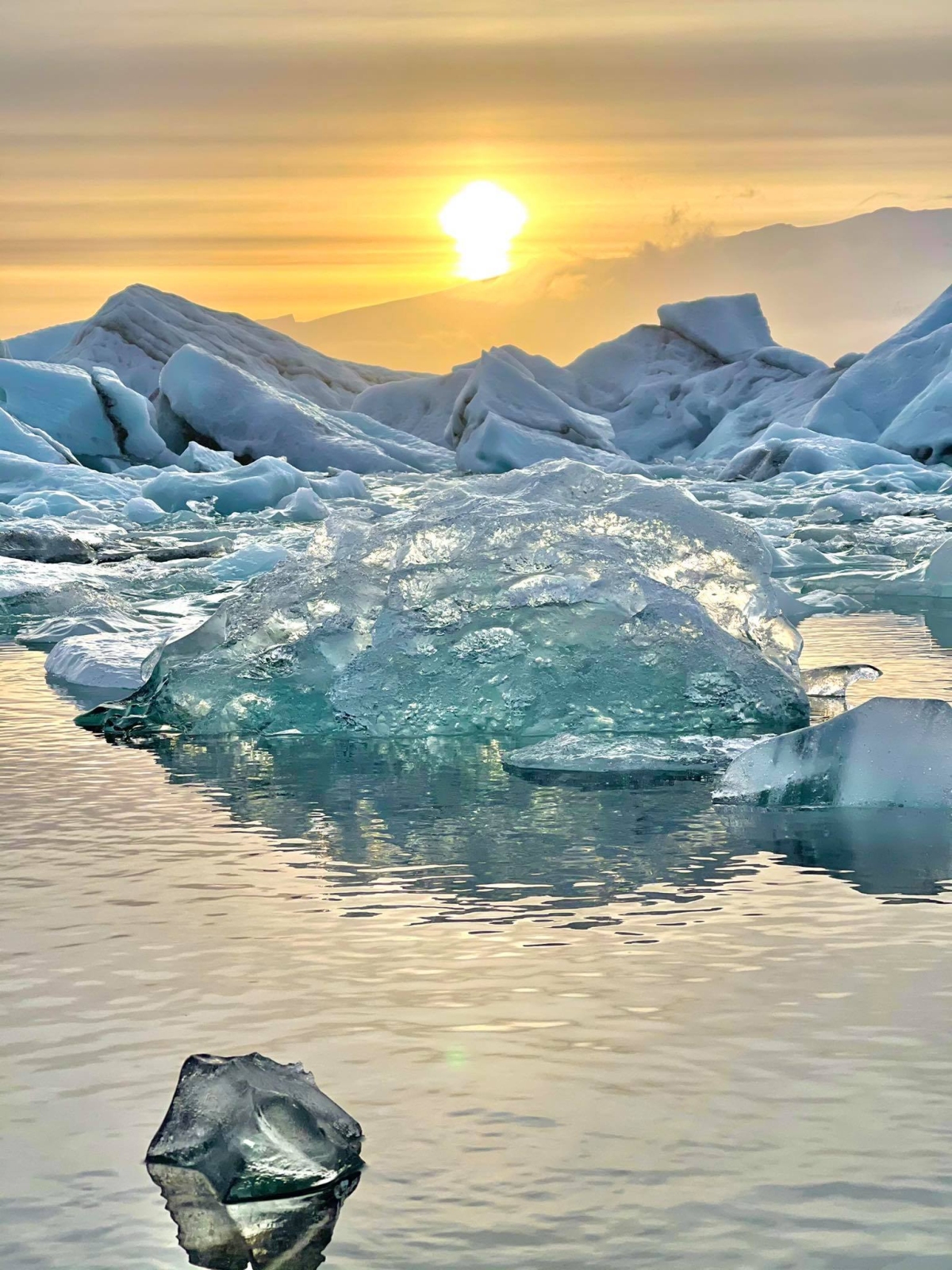 Vẻ đẹp 'hành tinh lạ' ở Iceland - 10