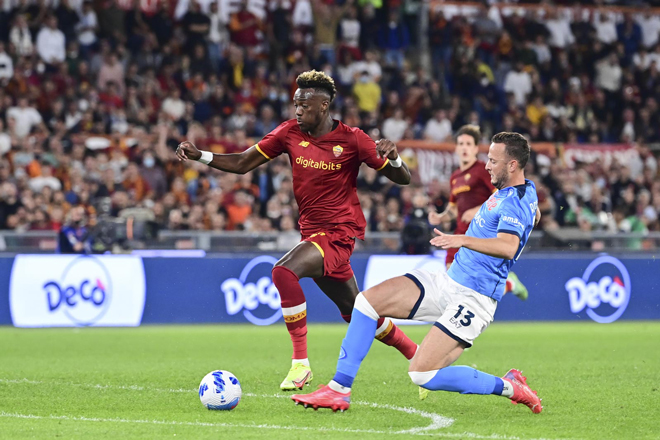 Kết quả bóng đá AS Roma - Napoli: Mourinho lĩnh thẻ đỏ, chấm dứt mạch thua - 1