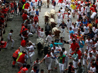 Lễ hội - Chết vì bị bò tót tấn công tại lễ hội ở Tây Ban Nha