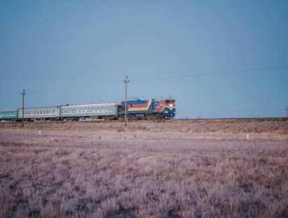 Chuyện hay - Sắc màu cuộc sống trên chuyến tàu ở Kazakhstan